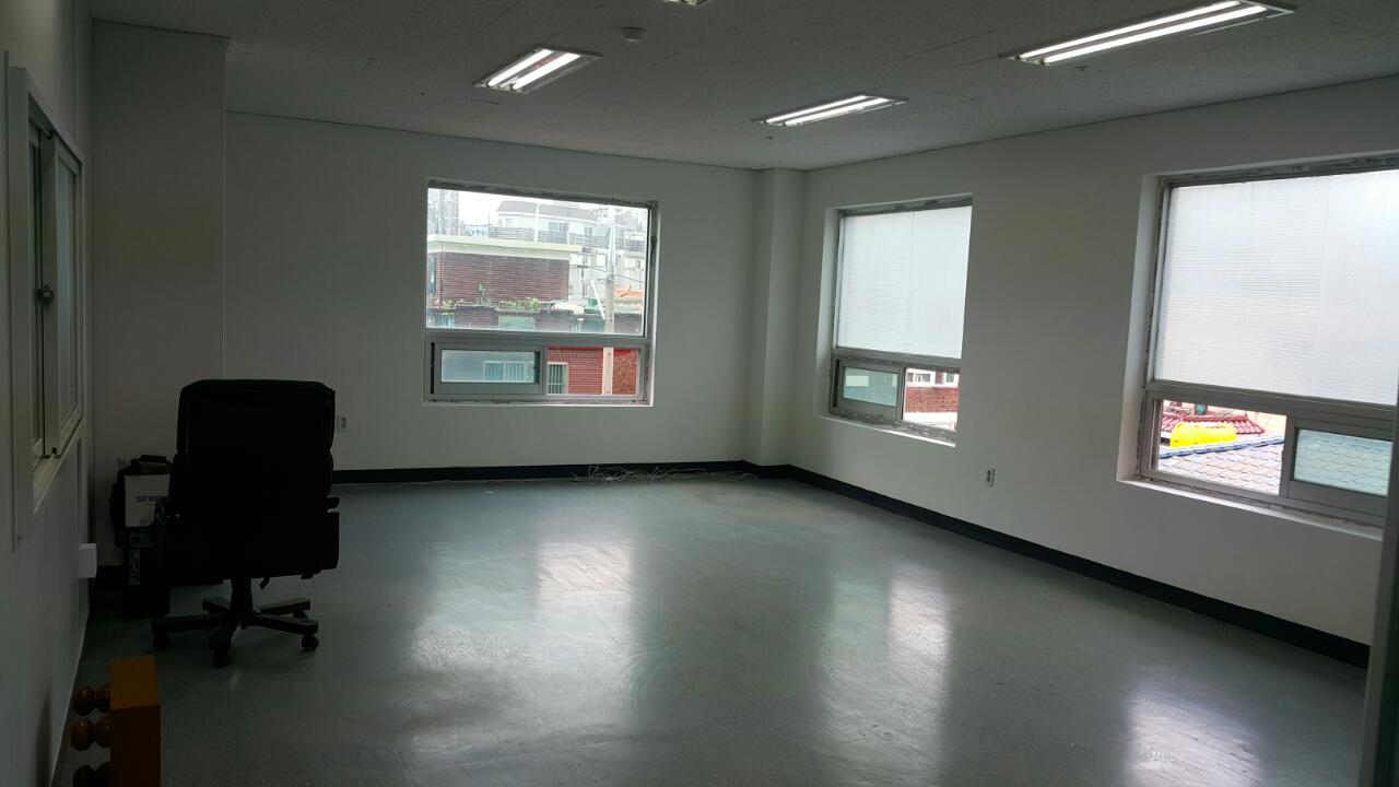 (재)인천기계공고동문장학회 임원-전체 사진-6541754197.jpg