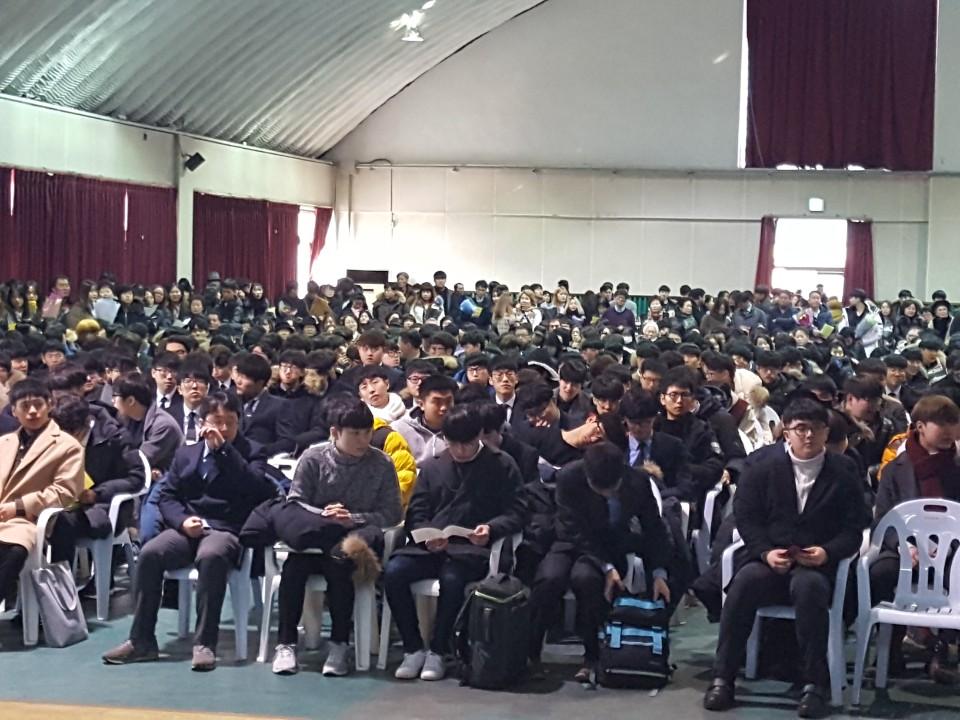 (재)인천기계공고동문장학회 임원-전체 사진-8275103193.jpg