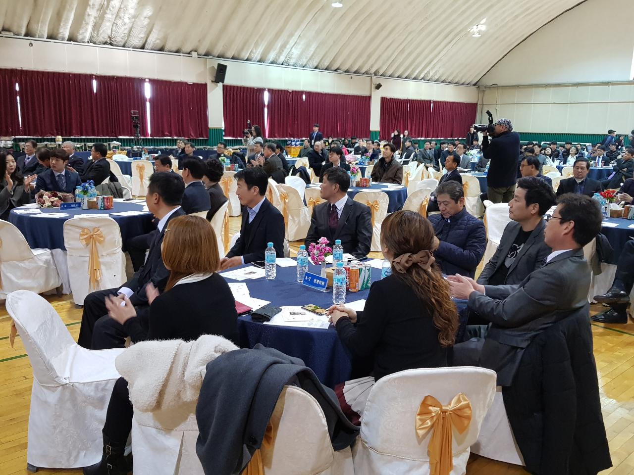 (재)인천기계공고동문장학회 임원-전체 사진-8275218946.jpg