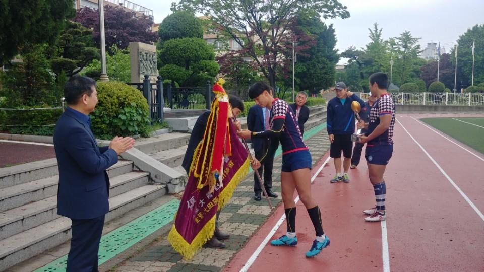 (재)인천기계공고동문장학회 임원-전체 사진-9050546926.jpg