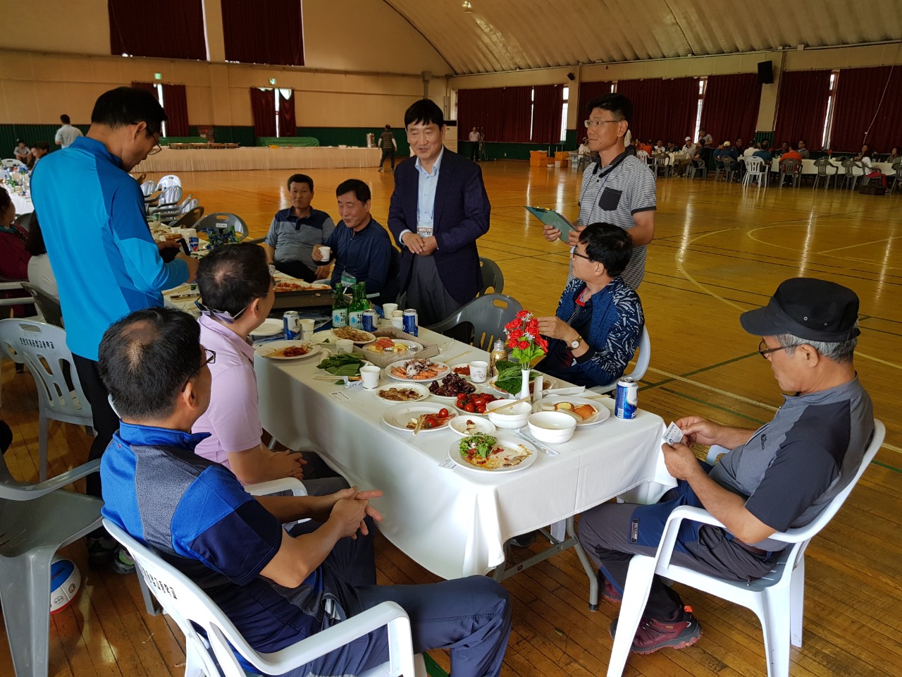 (재)인천기계공고동문장학회 임원-전체 사진-9158243877.jpg