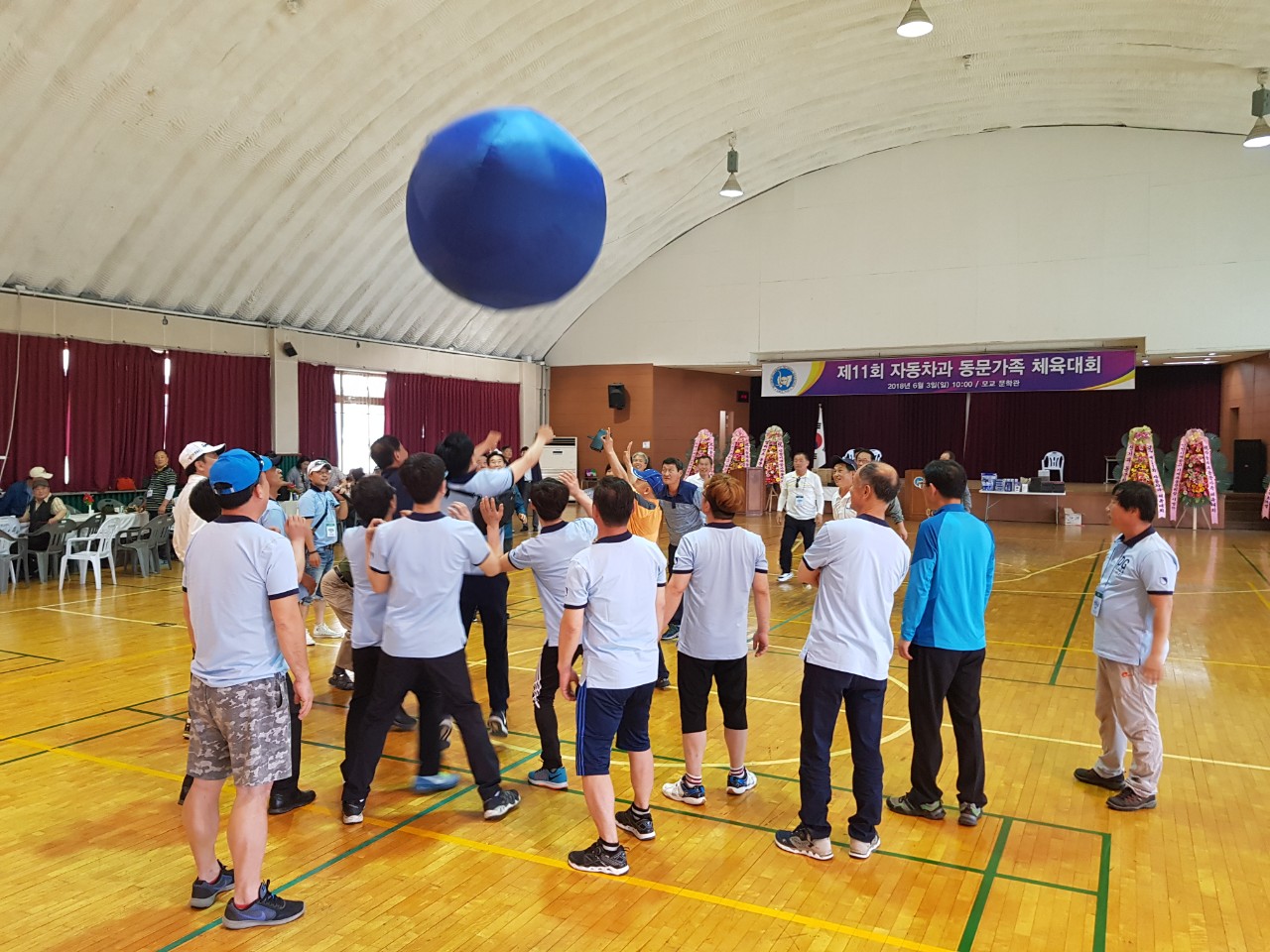 (재)인천기계공고동문장학회 임원-전체 사진-9158243880.jpg