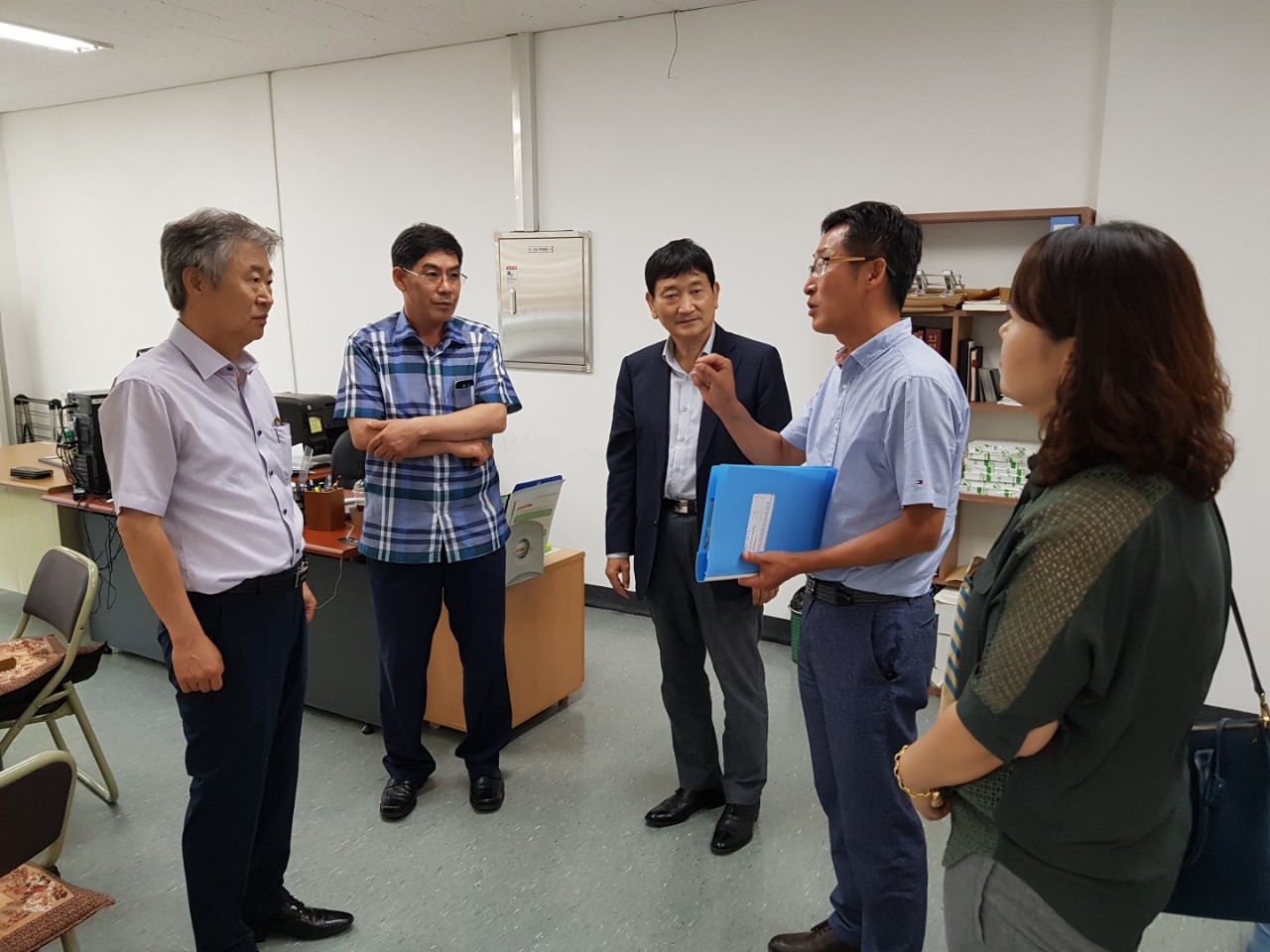 (재)인천기계공고동문장학회 임원-전체 사진-9518627337.jpg
