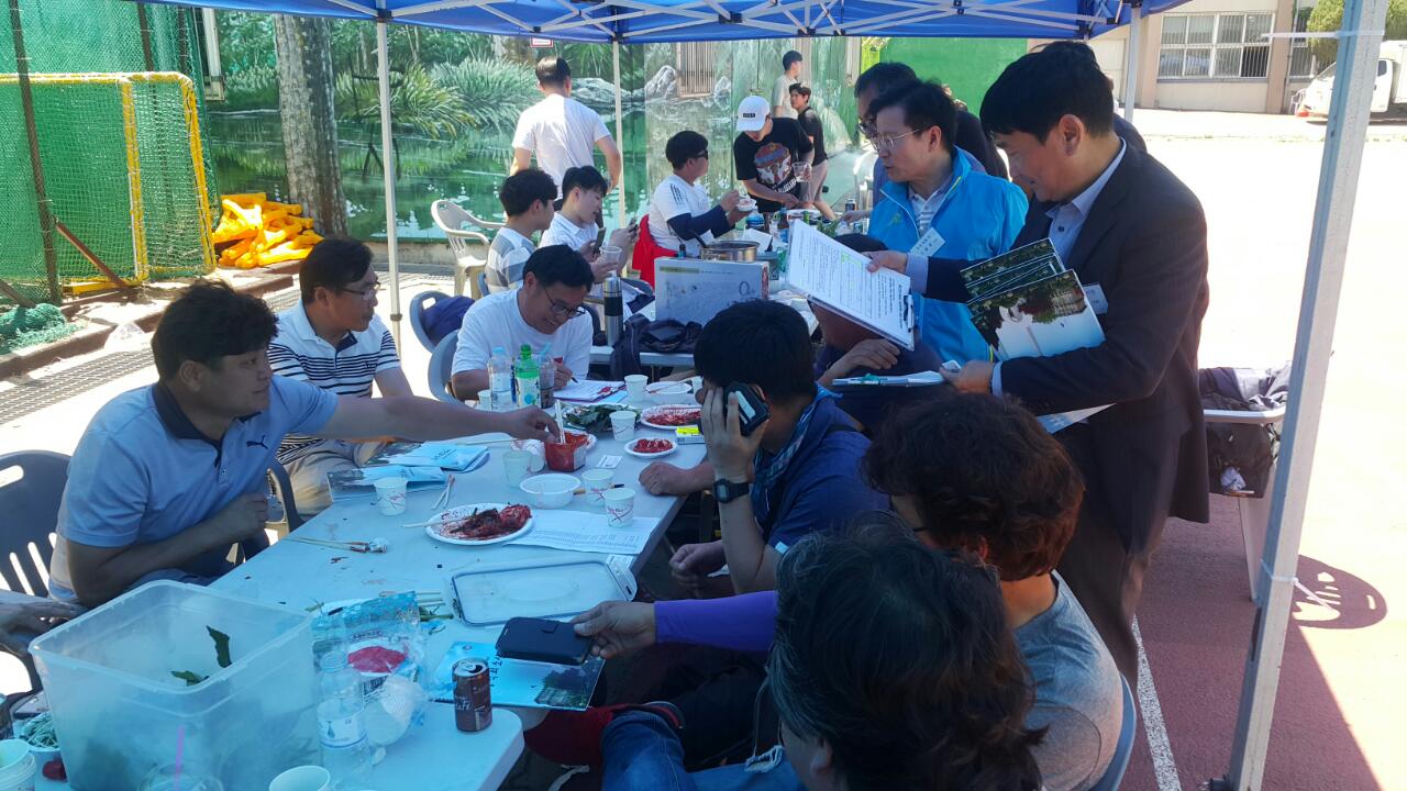(재)인천기계공고동문장학회 임원-전체 사진-6200985974.jpg