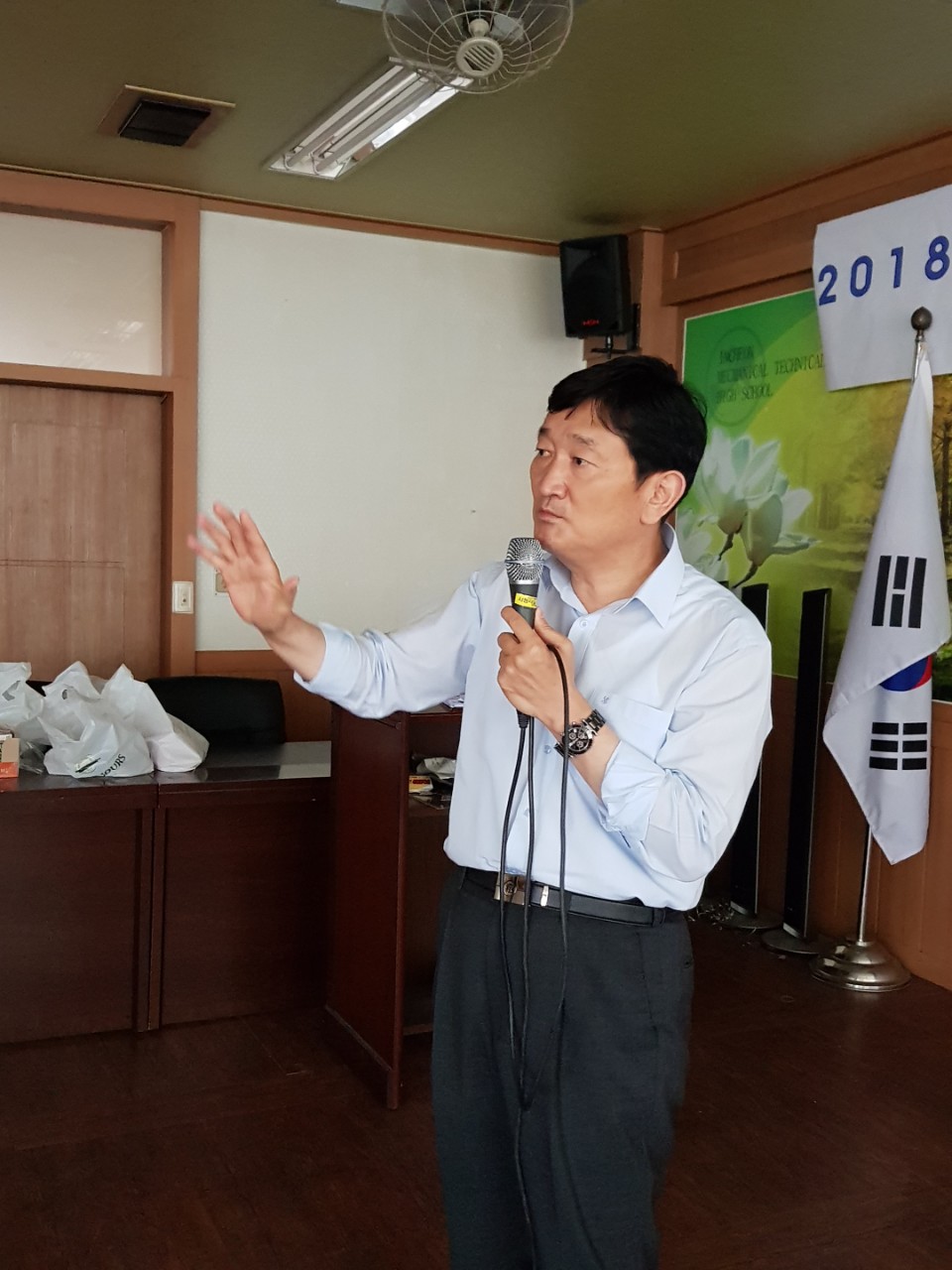 (재)인천기계공고동문장학회 임원-전체 사진-9627037157.jpg