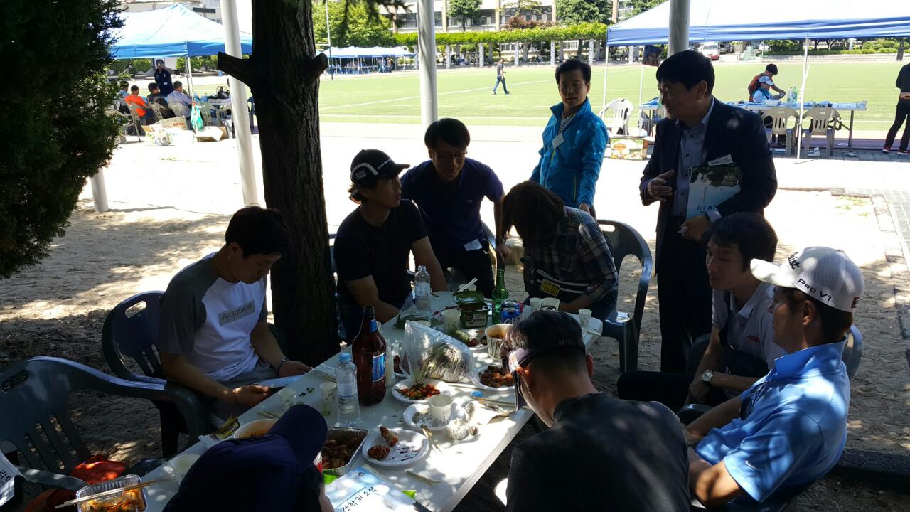 (재)인천기계공고동문장학회 임원-전체 사진-6200985989.jpg