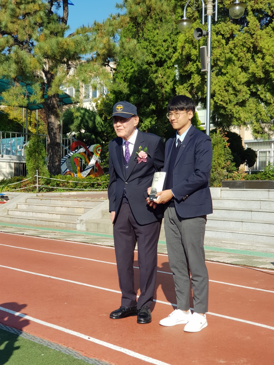 (재)인천기계공고동문장학회 임원-전체 사진-10650181742.jpg