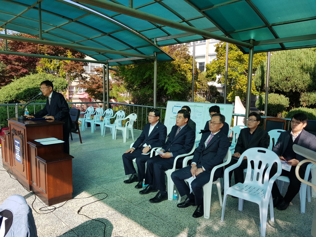 (재)인천기계공고동문장학회 임원-전체 사진-10650181747.jpg