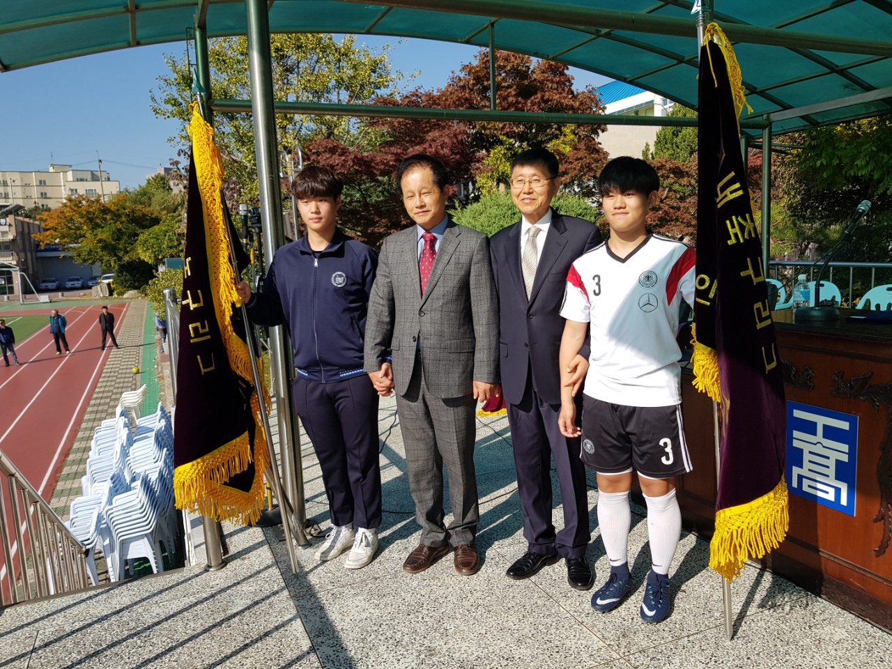 (재)인천기계공고동문장학회 임원-전체 사진-10650181753.jpg