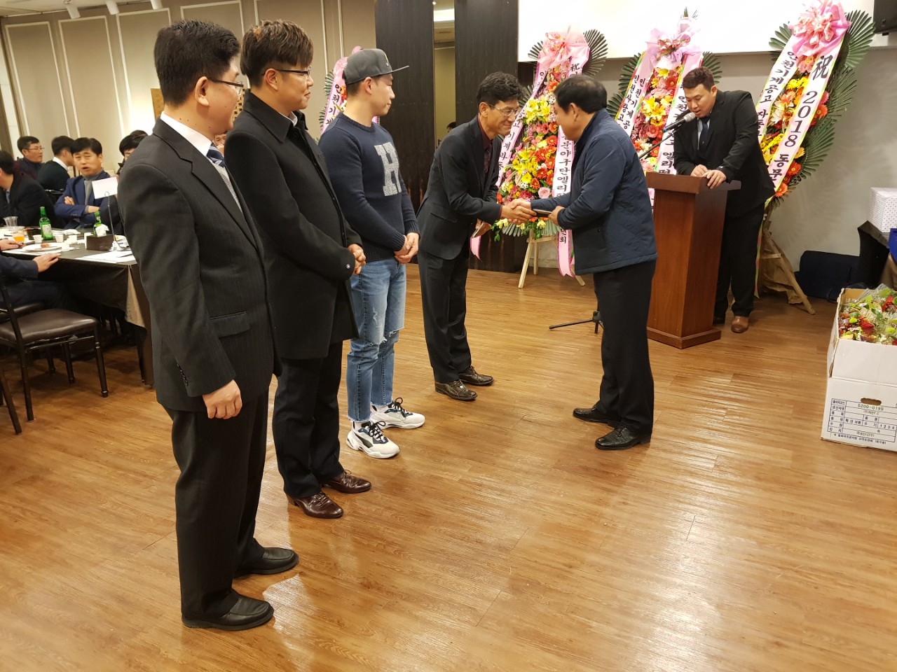 (재)인천기계공고동문장학회 임원-전체 사진-11108571829.jpg