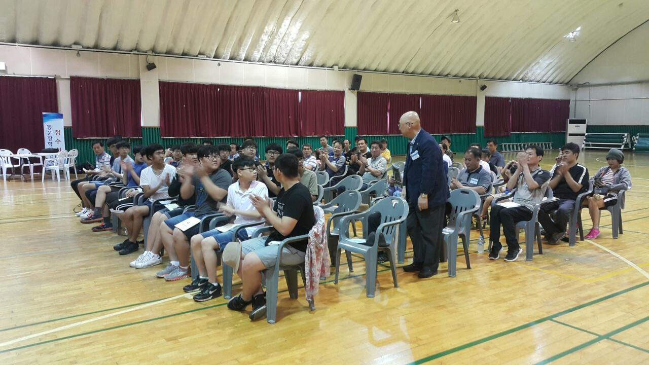 (재)인천기계공고동문장학회 임원-전체 사진-6364234801.jpg