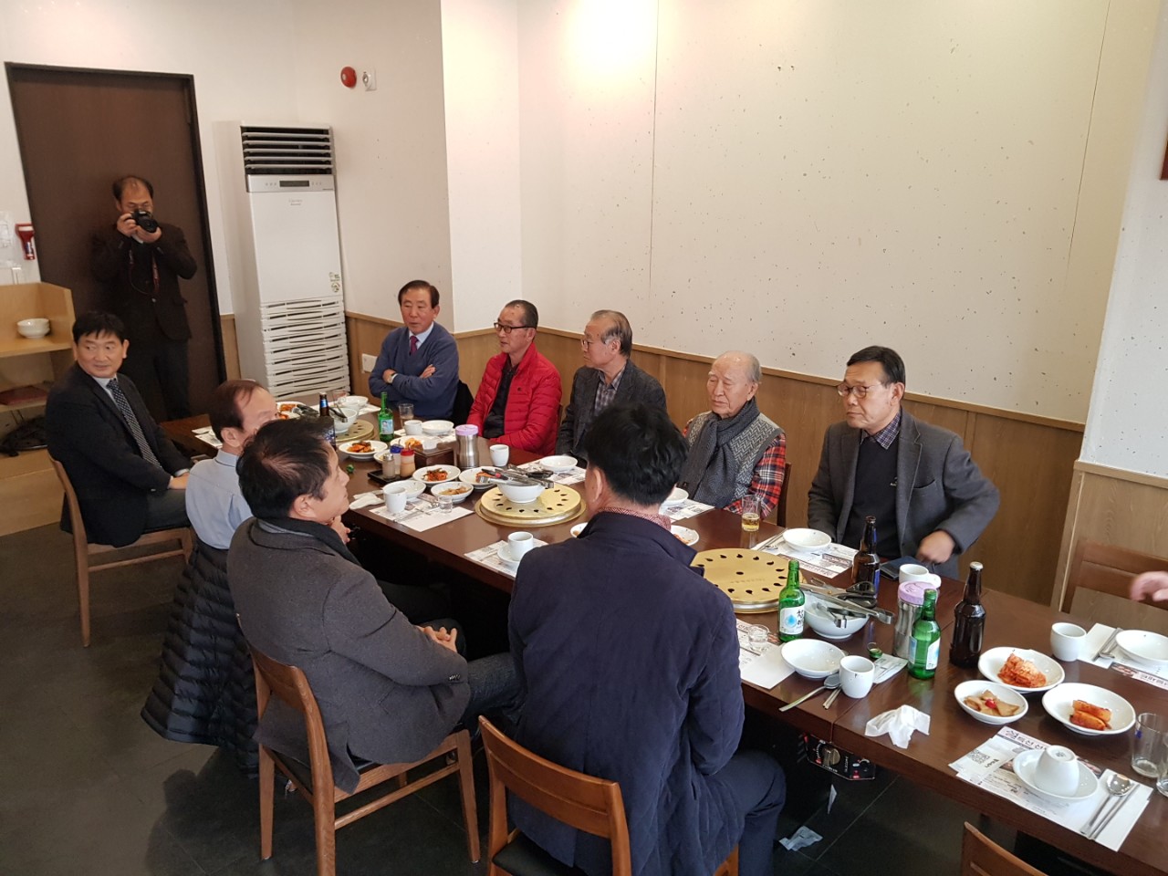 (재)인천기계공고동문장학회 임원-전체 사진-11569980734.jpg