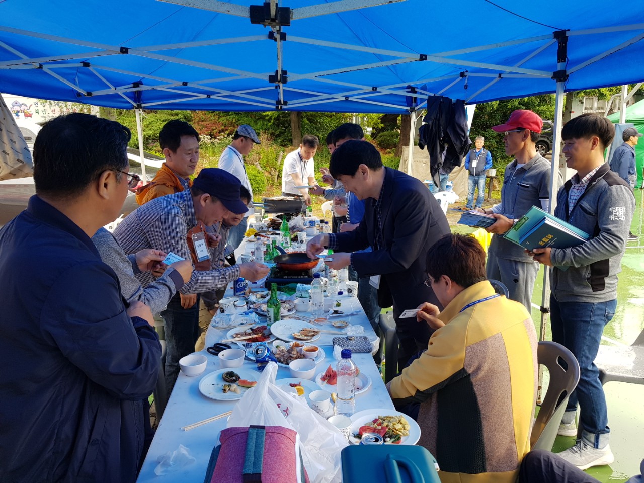 (재)인천기계공고동문장학회 임원-전체 사진-13437440051.jpg