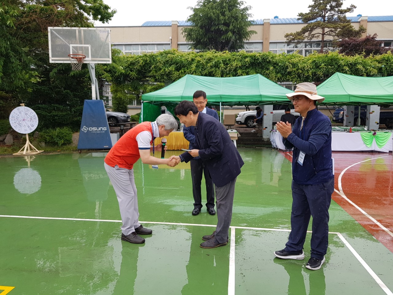 (재)인천기계공고동문장학회 임원-전체 사진-13437440060.jpg