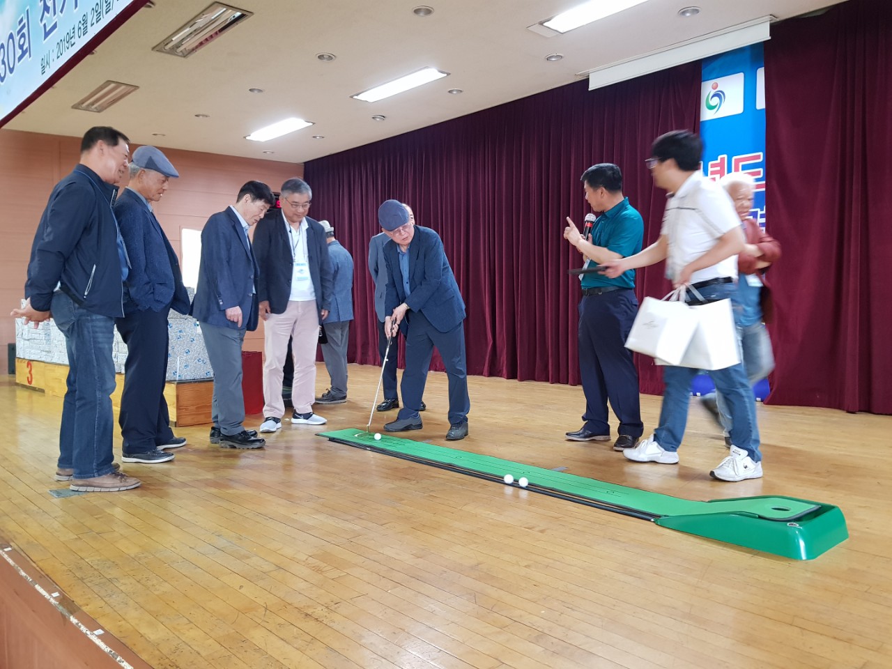 (재)인천기계공고동문장학회 임원-전체 사진-13599672428.jpg