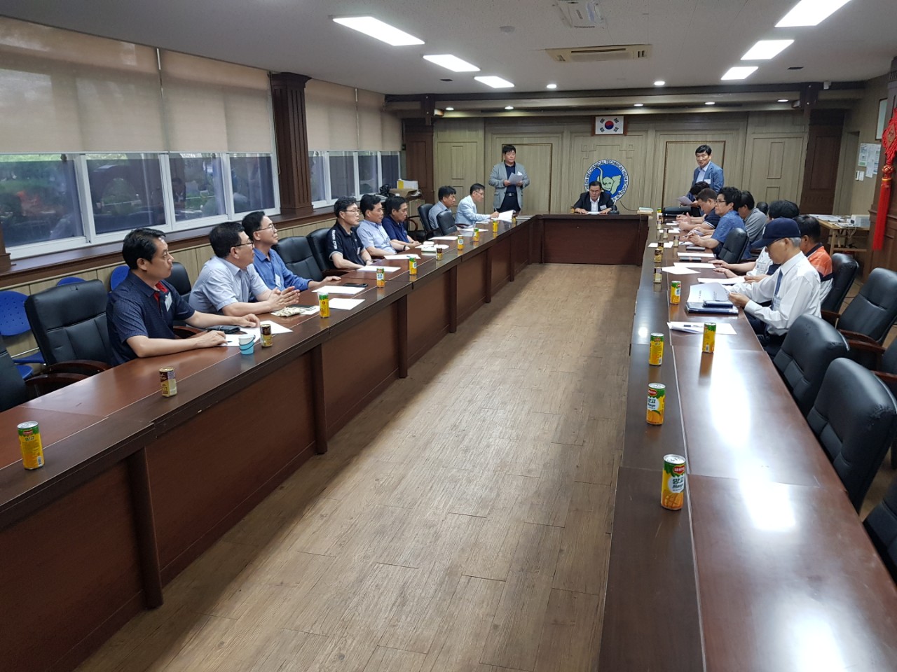 (재)인천기계공고동문장학회 임원-전체 사진-14390028076.jpg