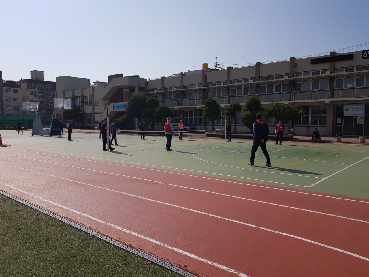 (재)인천기계공고동문장학회 임원-전체 사진-16071256745.jpg