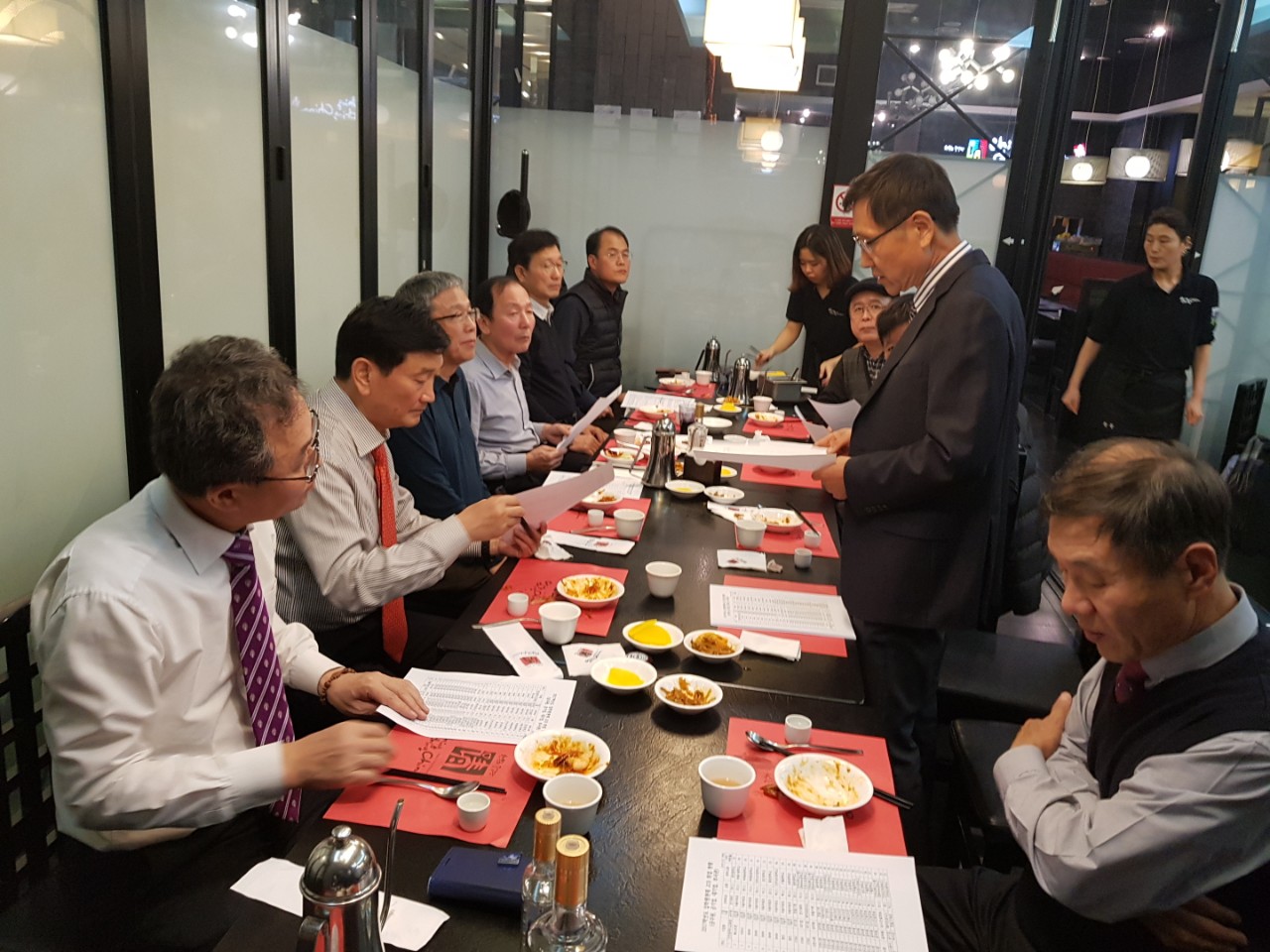 (재)인천기계공고동문장학회 임원-전체 사진-16565571894.jpg