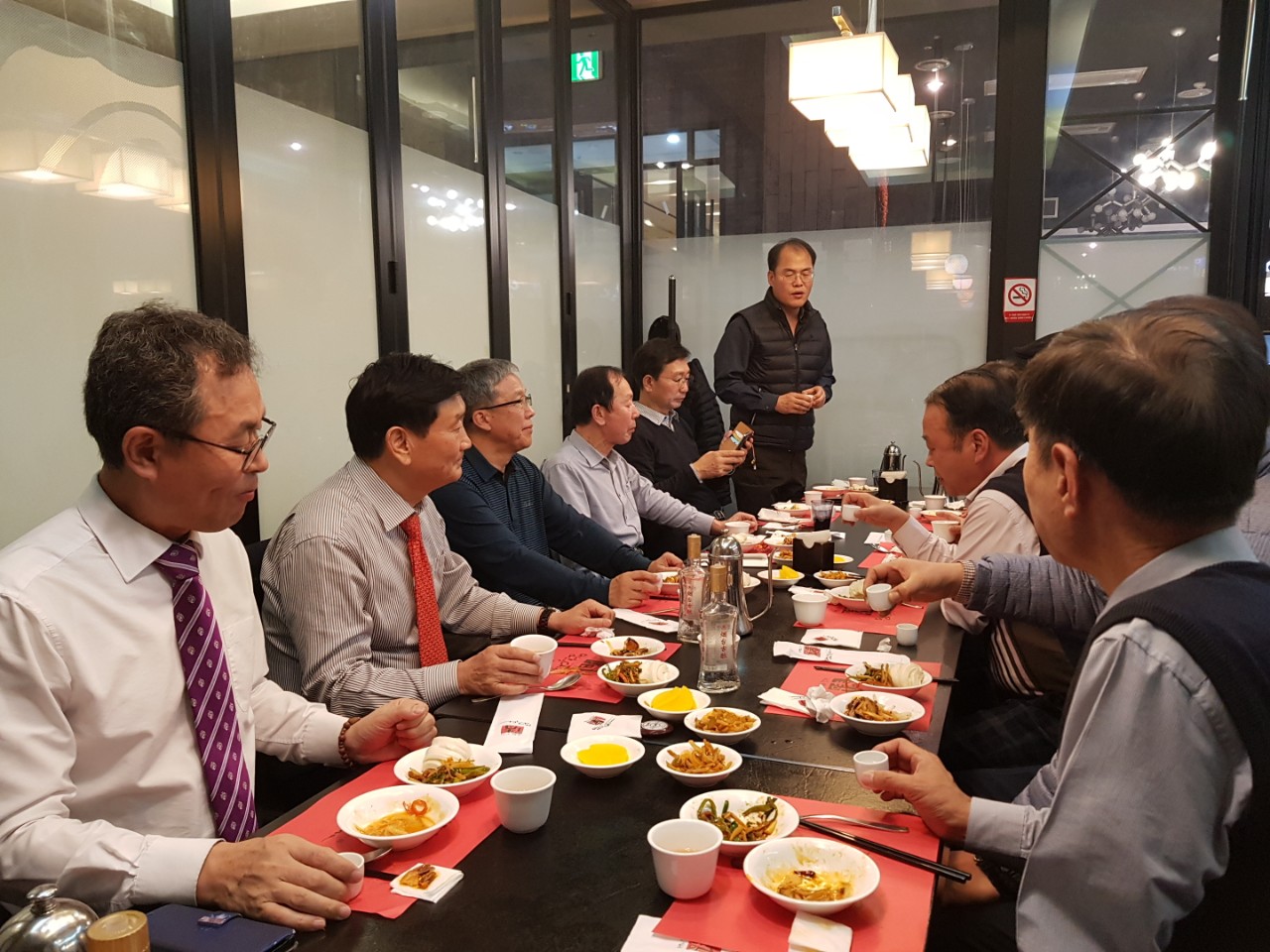 (재)인천기계공고동문장학회 임원-전체 사진-16565571896.jpg