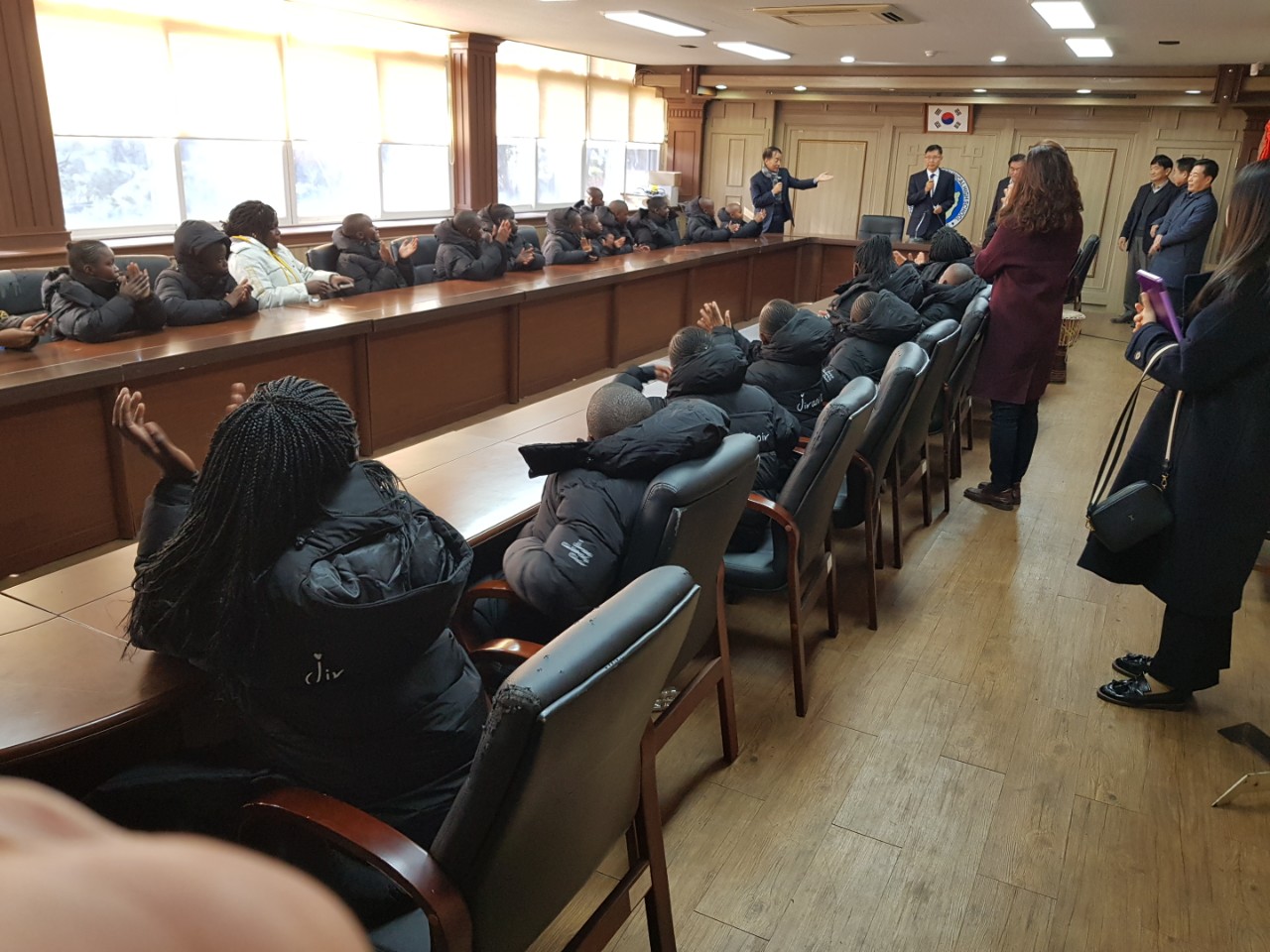 (재)인천기계공고동문장학회 임원-전체 사진-16606371044.jpg