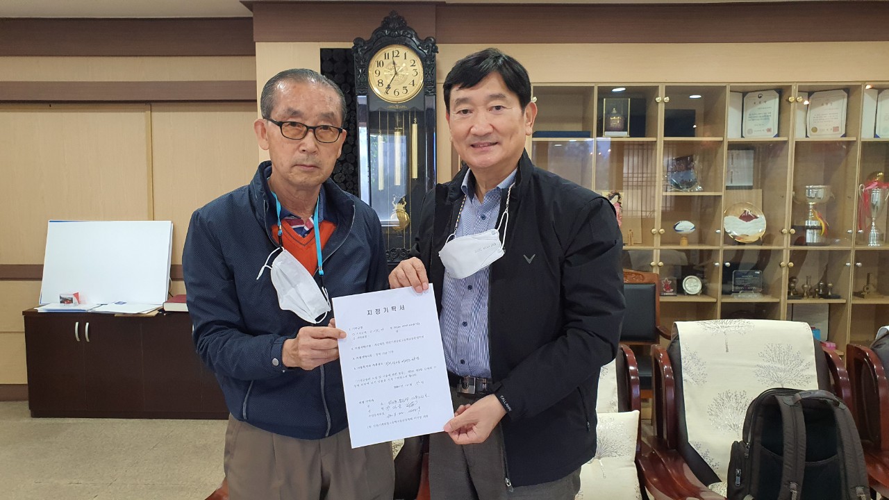 (재)인천기계공고동문장학회 임원-전체 사진-23941874271.jpg