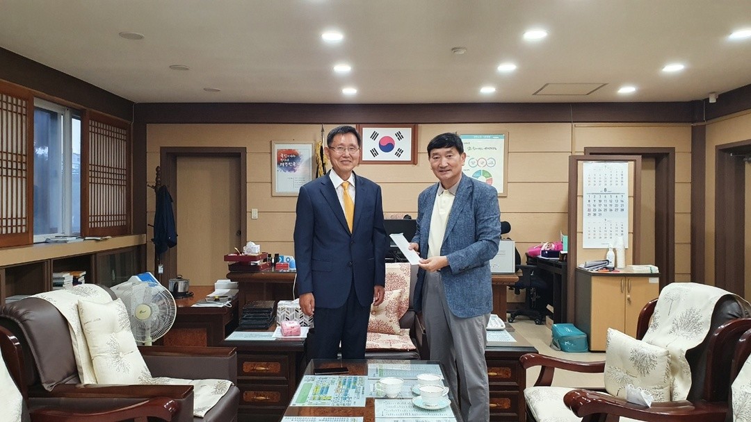 (재)인천기계공고동문장학회 임원-전체 사진-34976700679.jpg