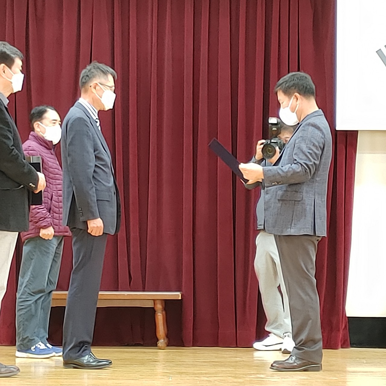 (재)인천기계공고동문장학회 임원-전체 사진-46024933666.jpg