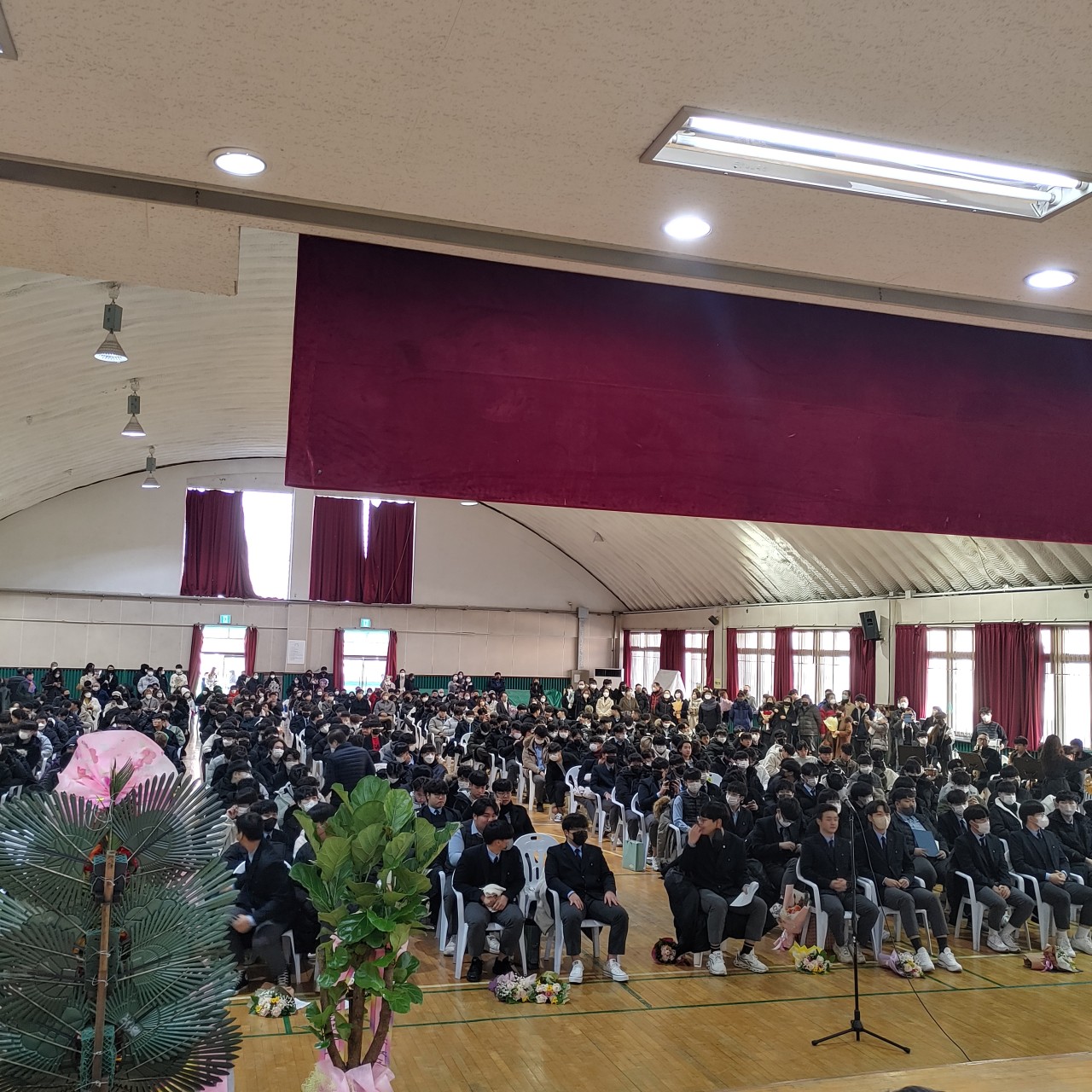 (재)인천기계공고동문장학회 임원-전체 사진-48211016788.jpg