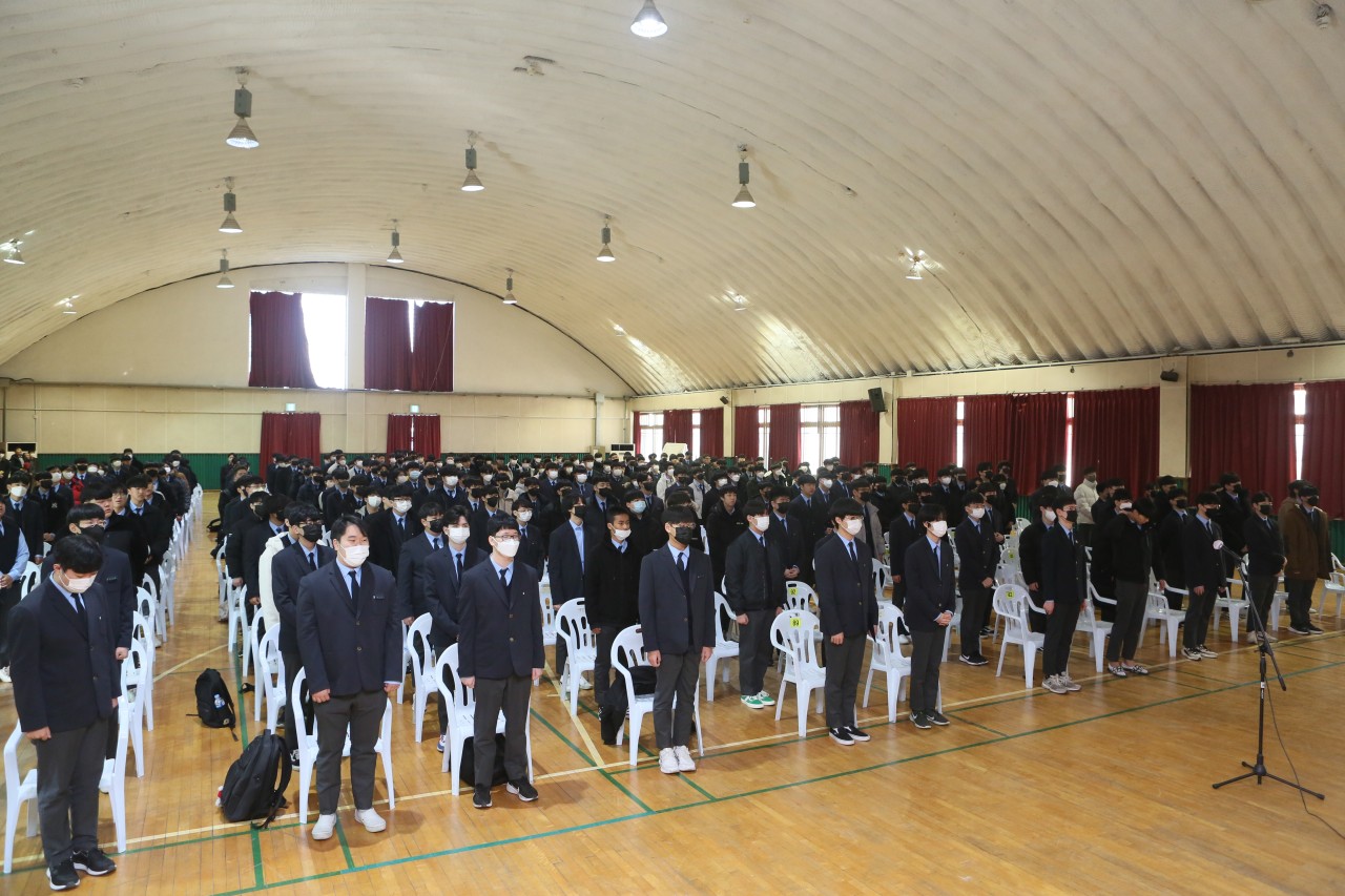 (재)인천기계공고동문장학회 임원-전체 사진-49602697588.jpg