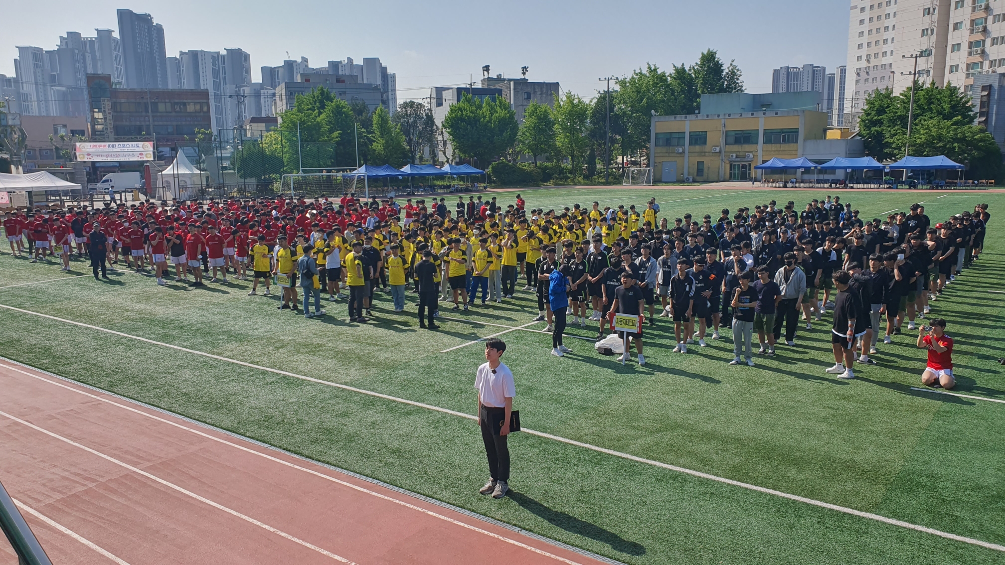 (재)인천기계공고동문장학회 임원-전체 사진-51292636115.jpg
