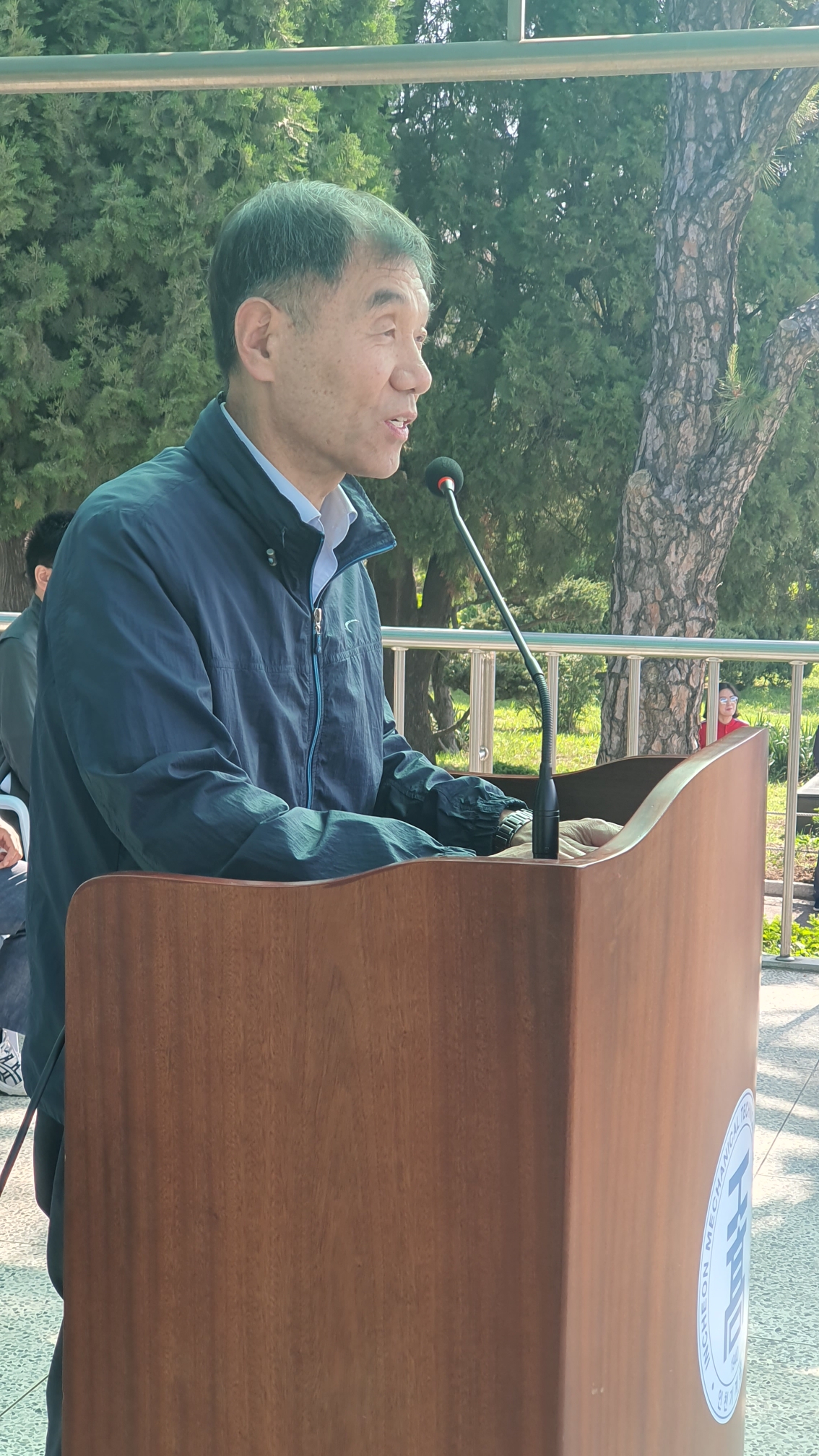 (재)인천기계공고동문장학회 임원-전체 사진-51292636120.jpg