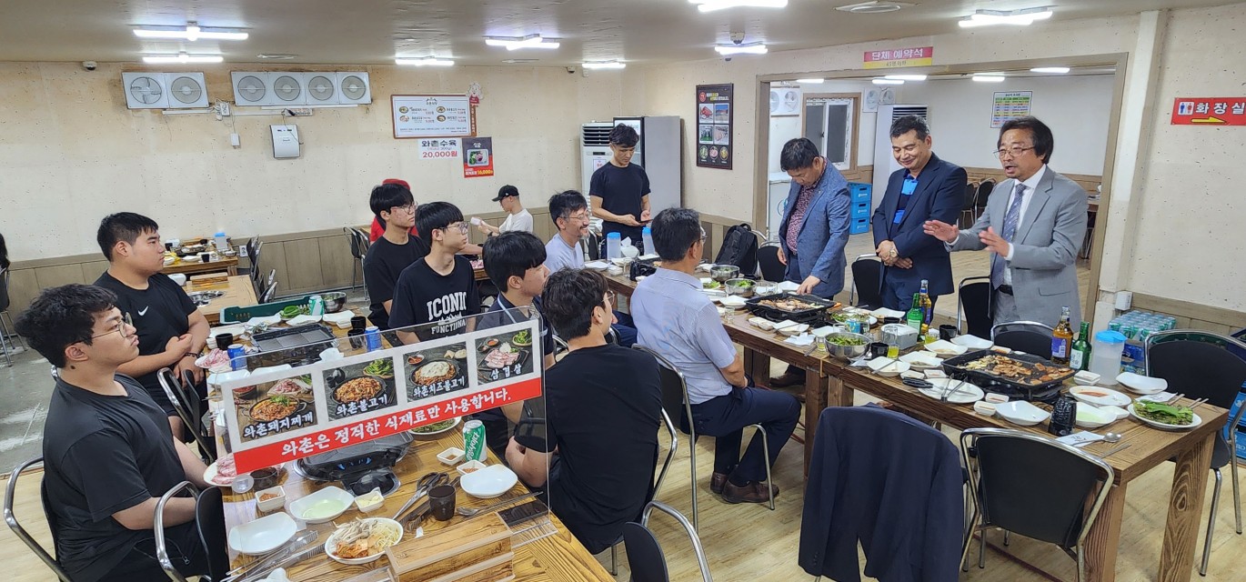 (재)인천기계공고동문장학회 임원-전체 사진-62511333610.jpg