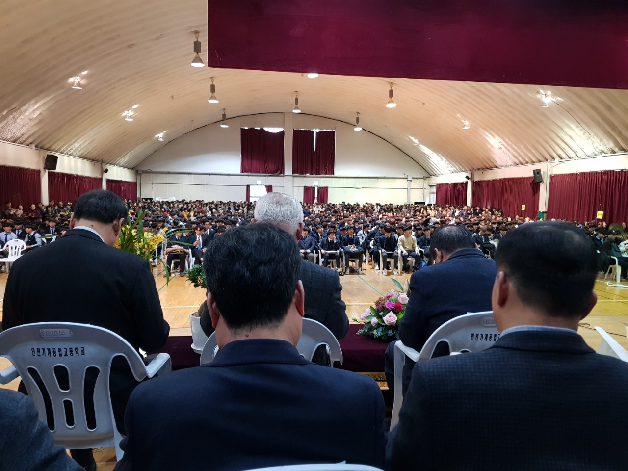 (재)인천기계공고동문장학회 임원-전체 사진-17293825227.jpg