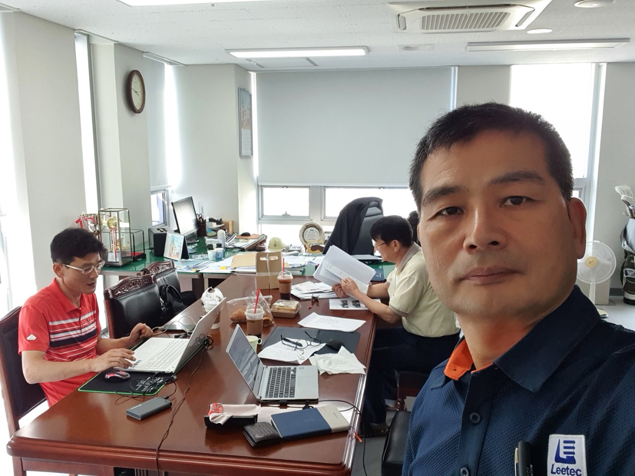 (재)인천기계공고동문장학회 임원-전체 사진-22925640299.jpg