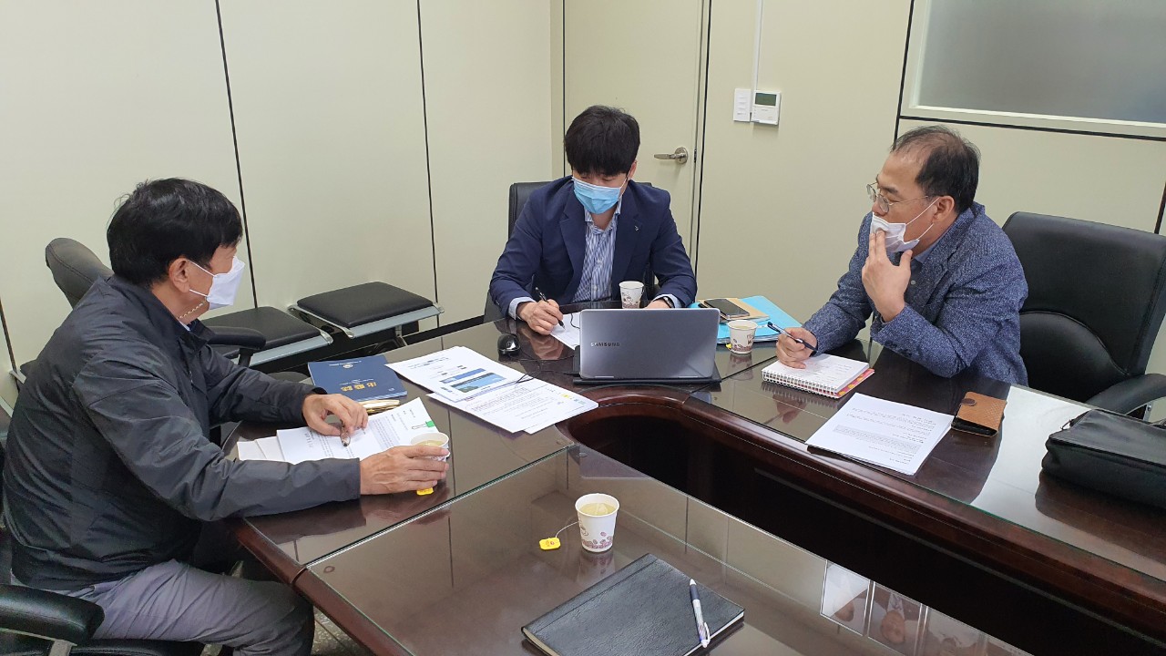 (재)인천기계공고동문장학회 임원-전체 사진-23619127731.jpg