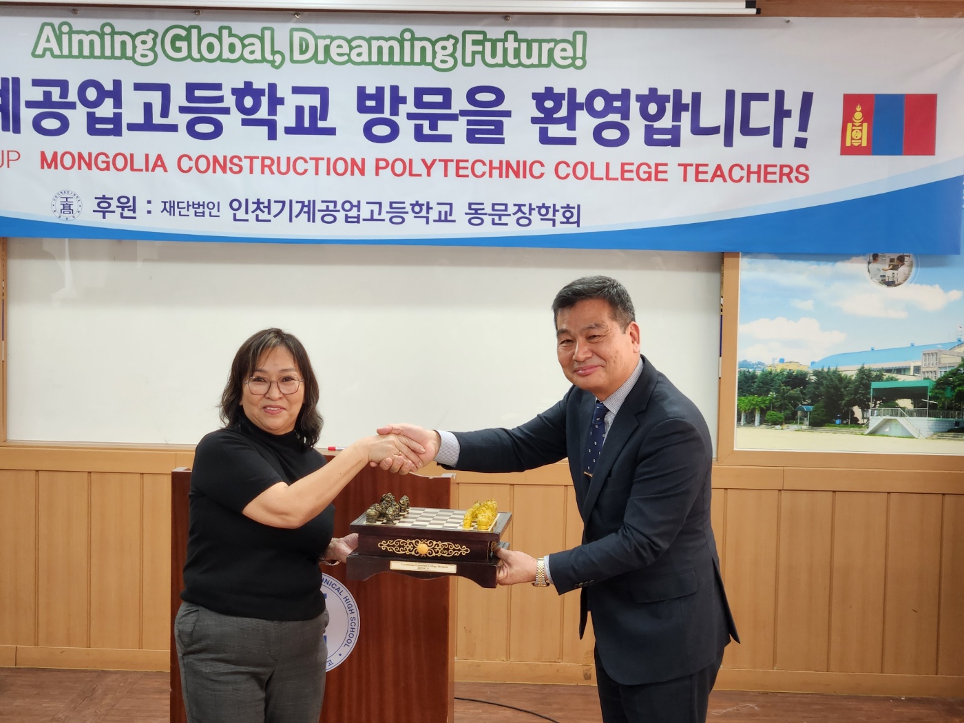 KakaoTalk_20250519_161617050_06.jpg